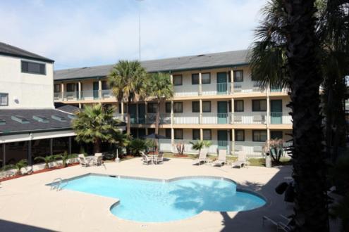 Amerihome Inn & Suites Houston Airport North Exteriör bild