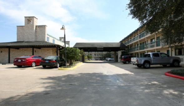 Amerihome Inn & Suites Houston Airport North Exteriör bild