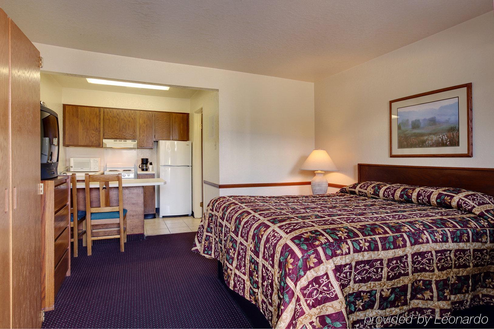 Amerihome Inn & Suites Houston Airport North Rum bild