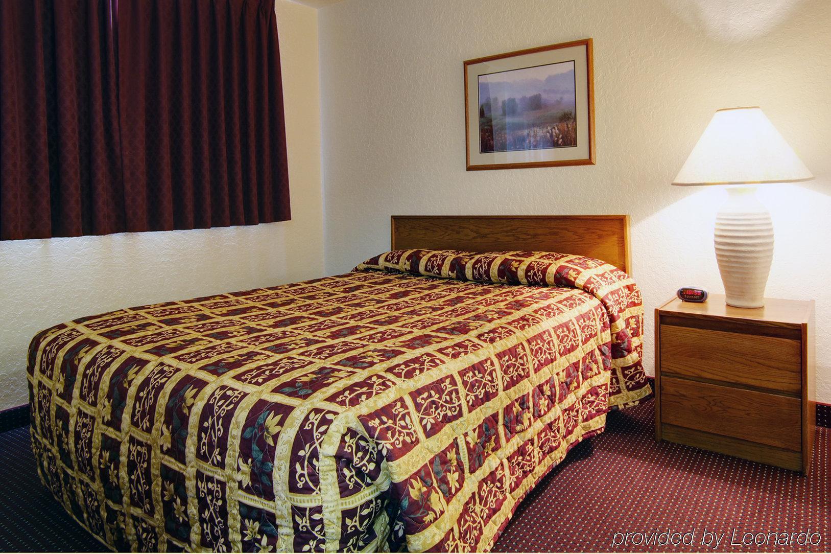 Amerihome Inn & Suites Houston Airport North Rum bild